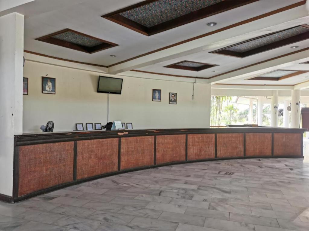 Oyo 89972 Borneo Paradise Beach Hotel كوتا كينابالو المظهر الخارجي الصورة